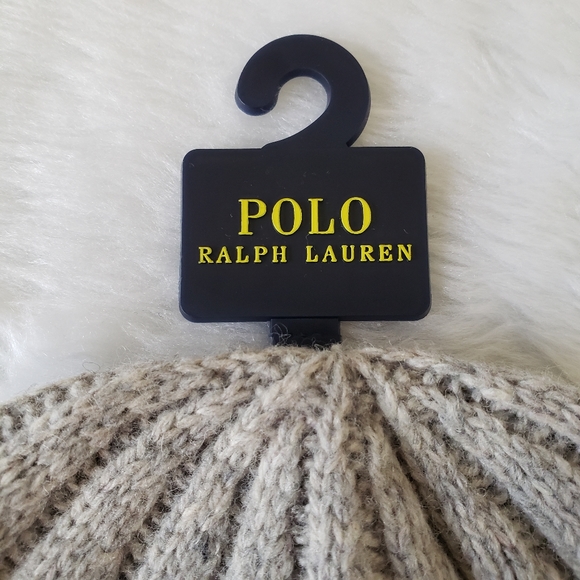 Polo Ralph Lauren Unisex Merino Cuffed Beanie Hat - Picture 7 of 10